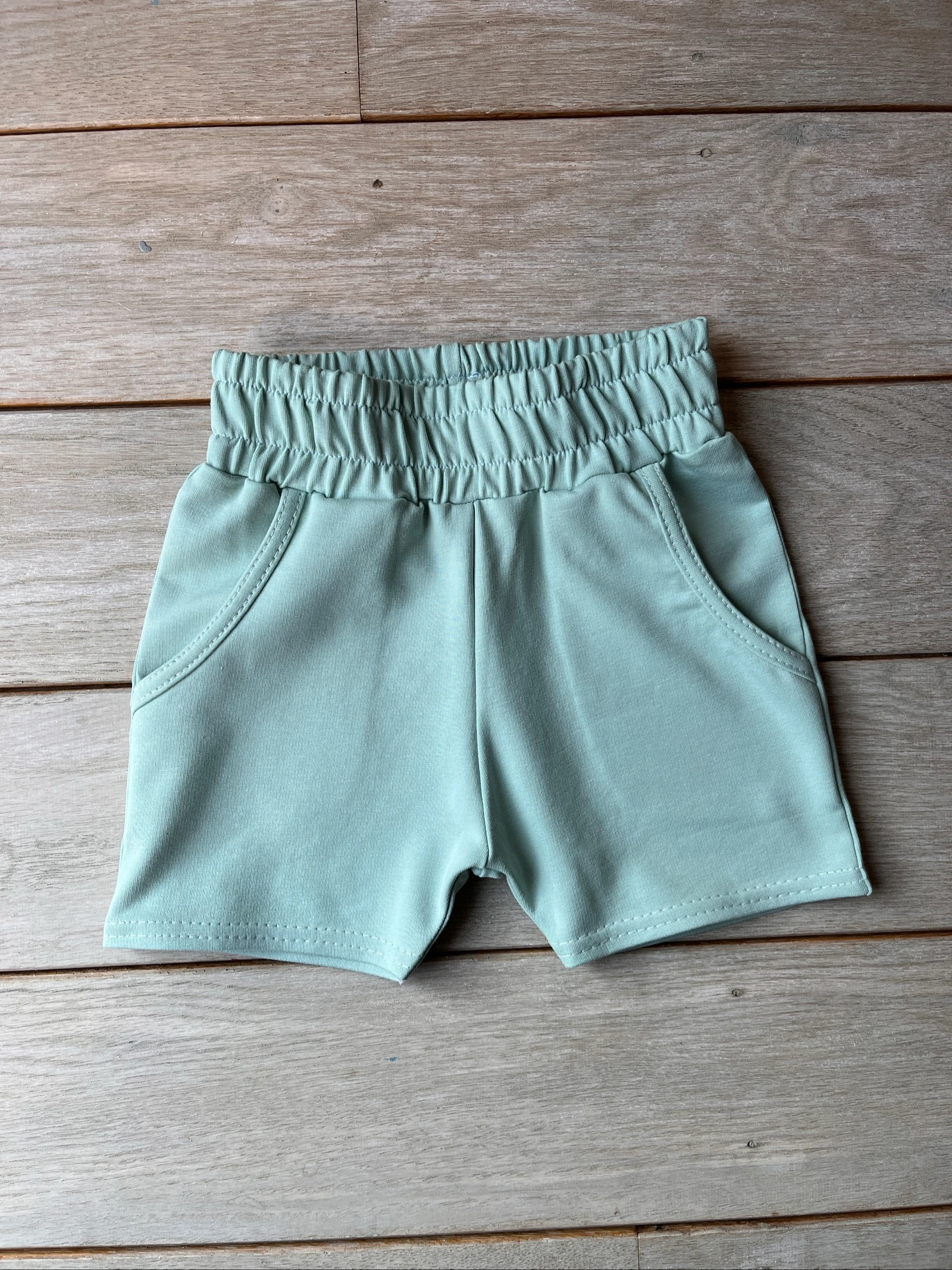 Handgemaakte short